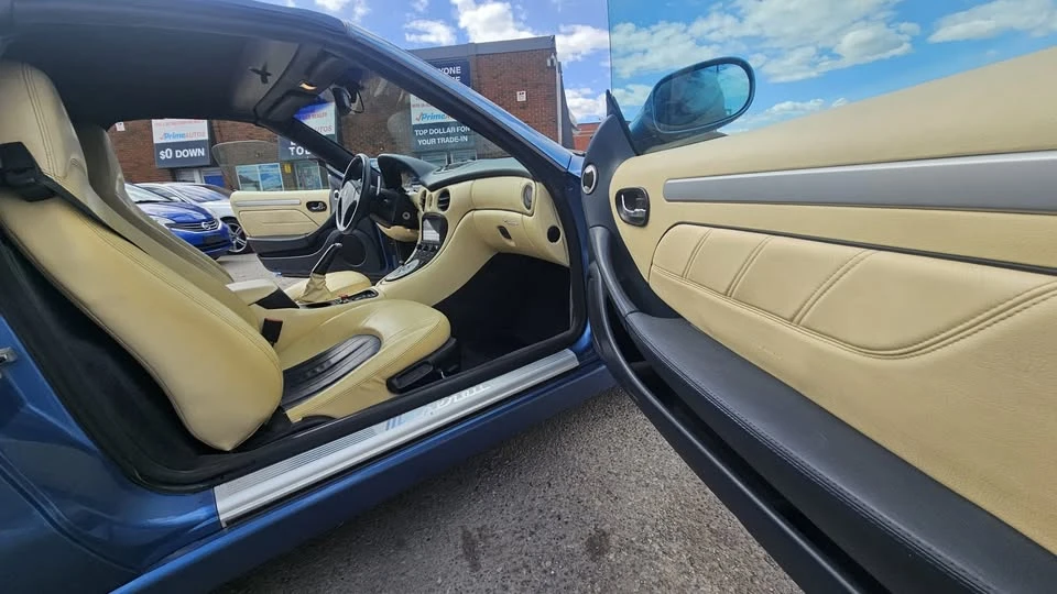 2005 Maserati Spyder - Image 12 of 17
