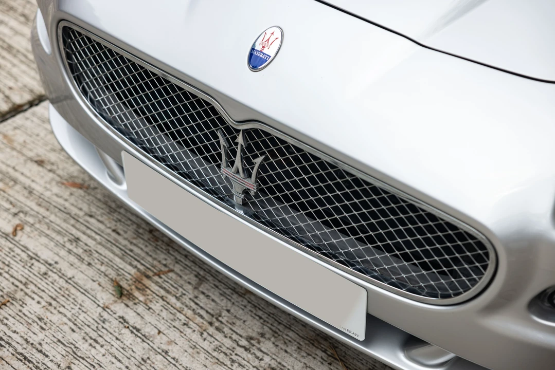 2005 Maserati Spyder - Image 20 of 31