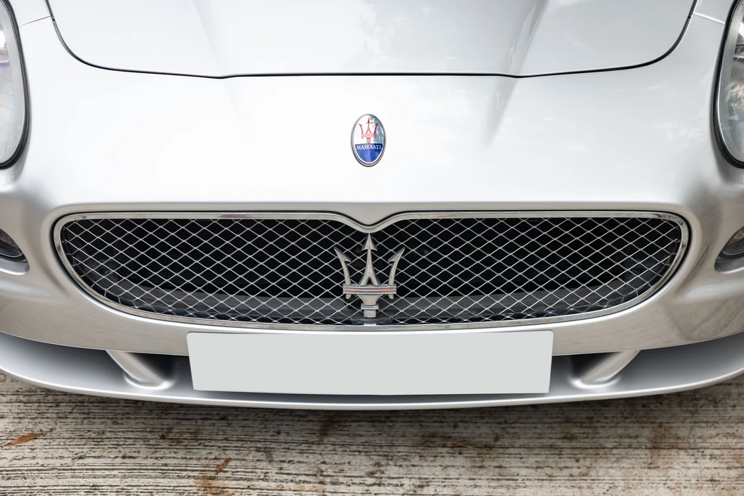 2005 Maserati Spyder - Image 24 of 31