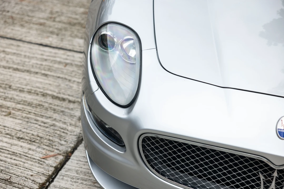 2005 Maserati Spyder - Image 25 of 31