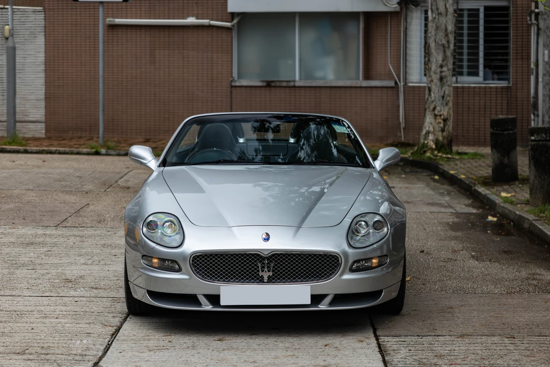 2005 Maserati Spyder - Image 2 of 31