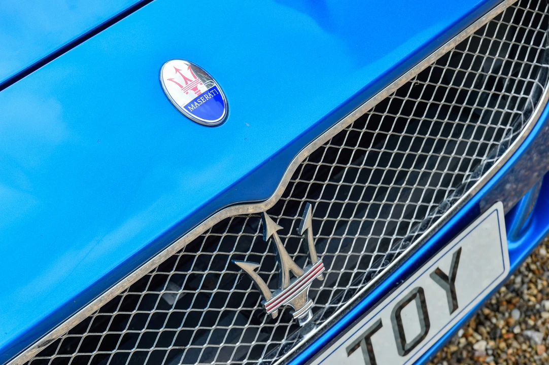 2005 Maserati Spyder - Image 14 of 31