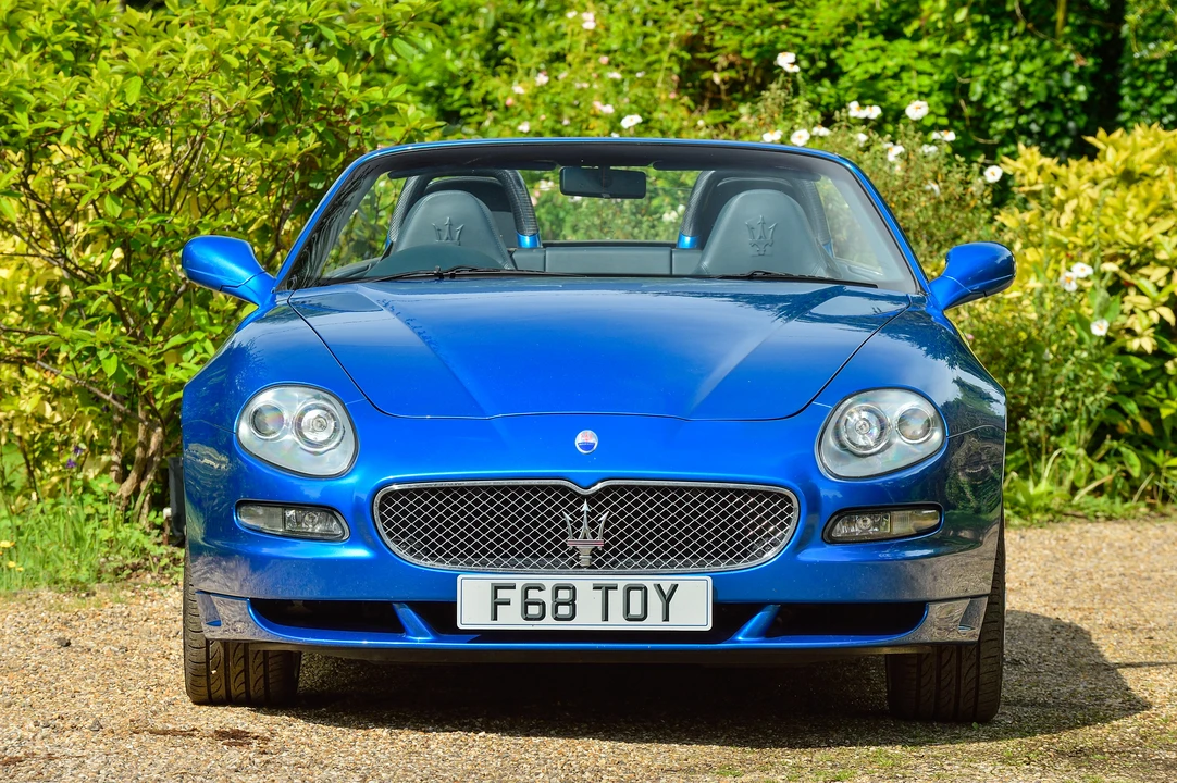 2005 Maserati Spyder - Image 2 of 31
