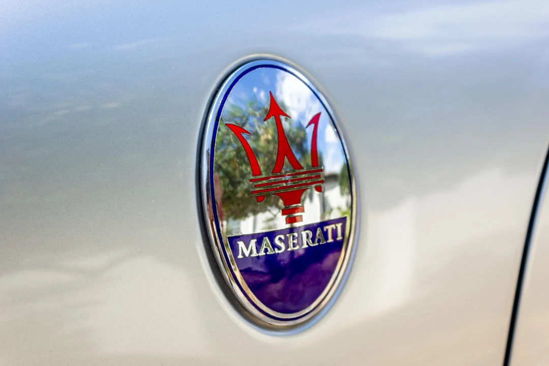 2005 Maserati Spyder - Image 30 of 31