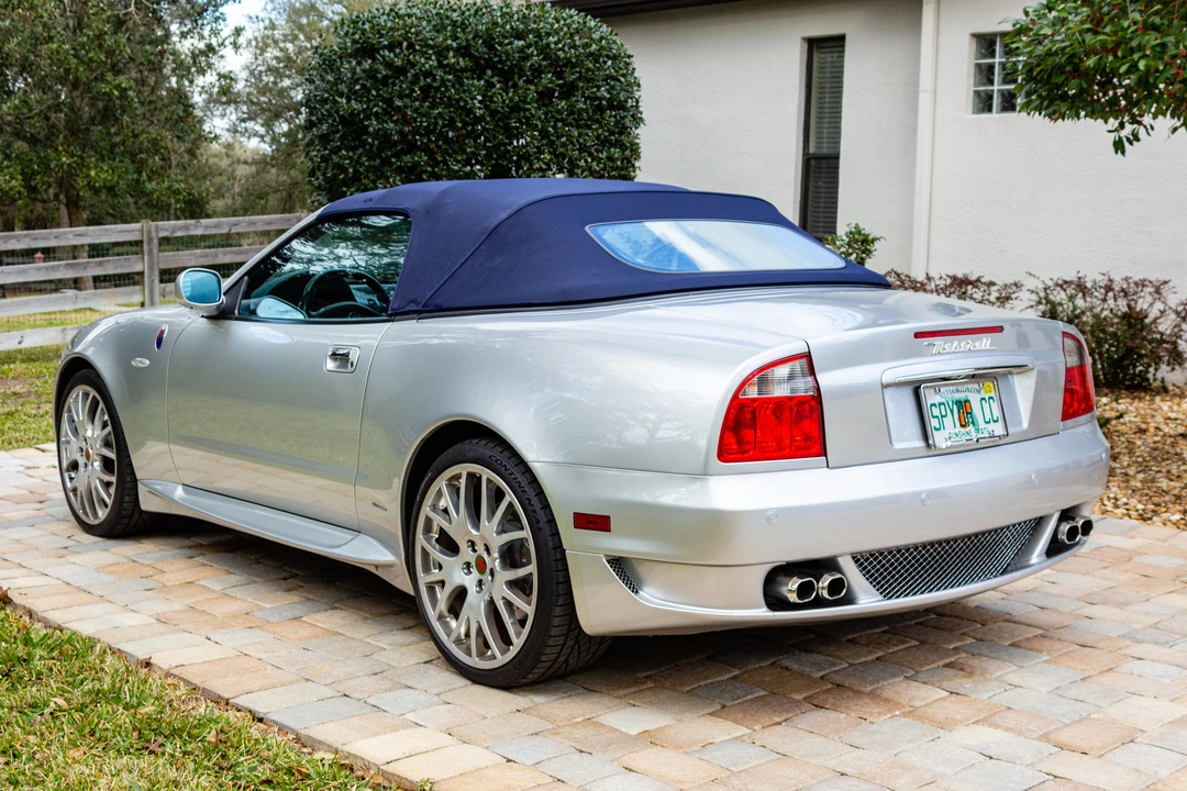 2005 Maserati Spyder - Image 8 of 31