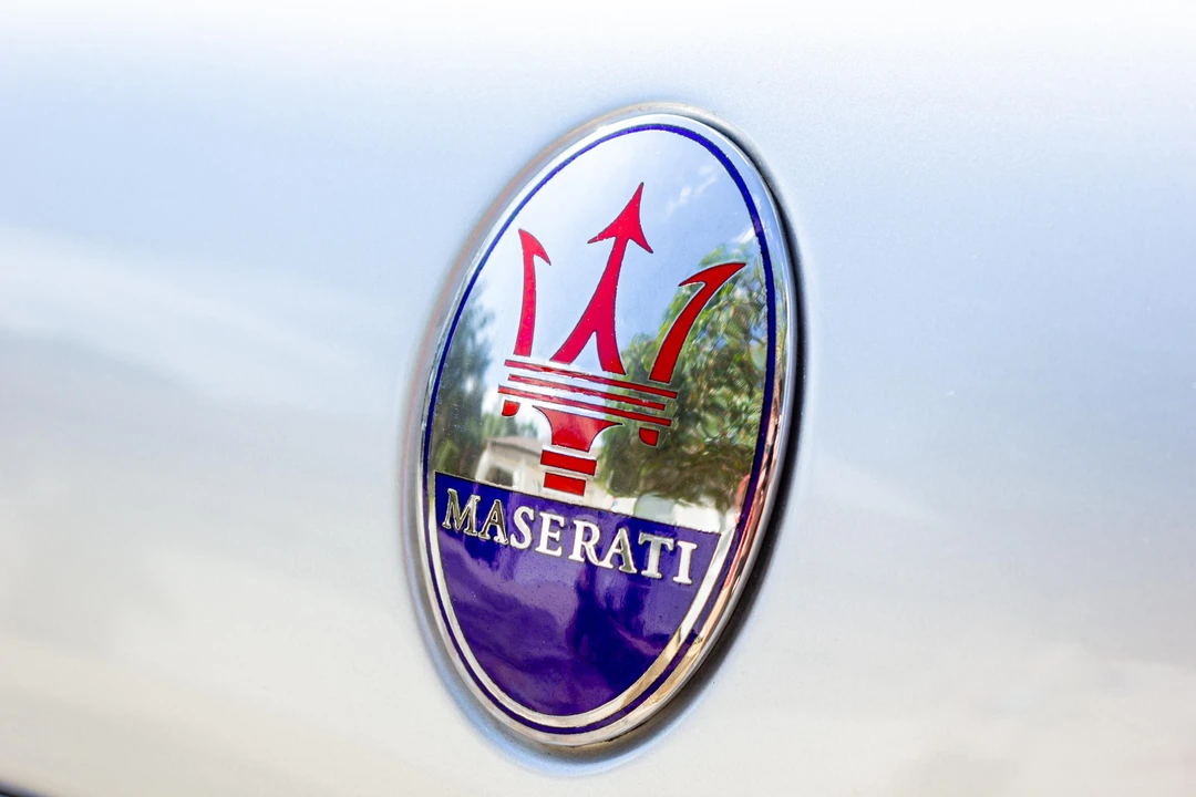 2005 Maserati Spyder - Image 19 of 31