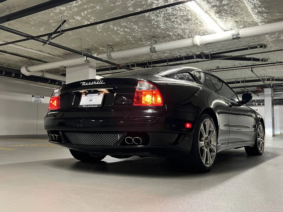 2005 Maserati Coupe - Image 12 of 20