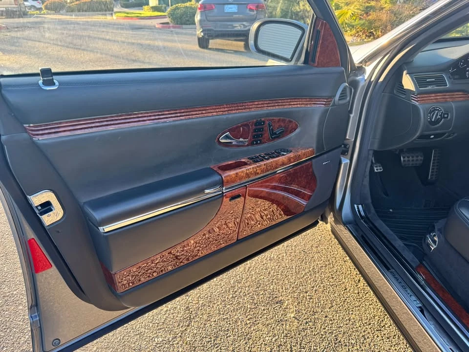 2005 Maybach 57 - Image 3 of 13