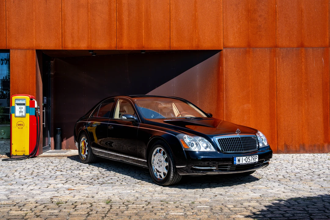 2005 Maybach 57 - Image 3 of 31