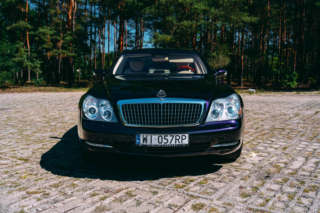 2005 Maybach 57 - Image 2 of 31