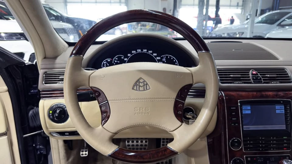 2005 Maybach 57 - Image 14 of 20