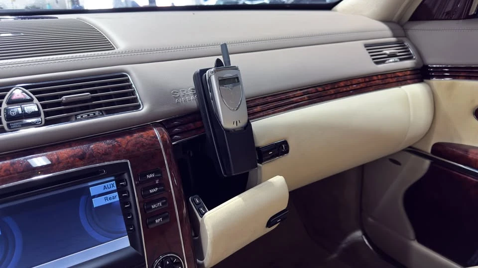 2005 Maybach 57 - Image 19 of 20