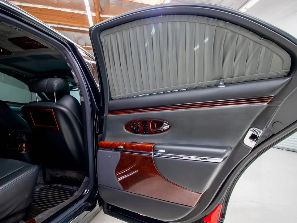 2005 Maybach 57 - Image 19 of 20
