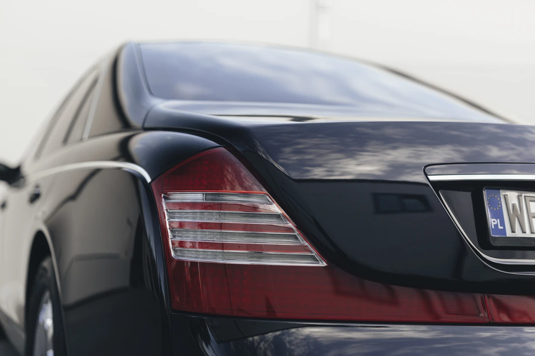 2005 Maybach 57 - Image 29 of 31