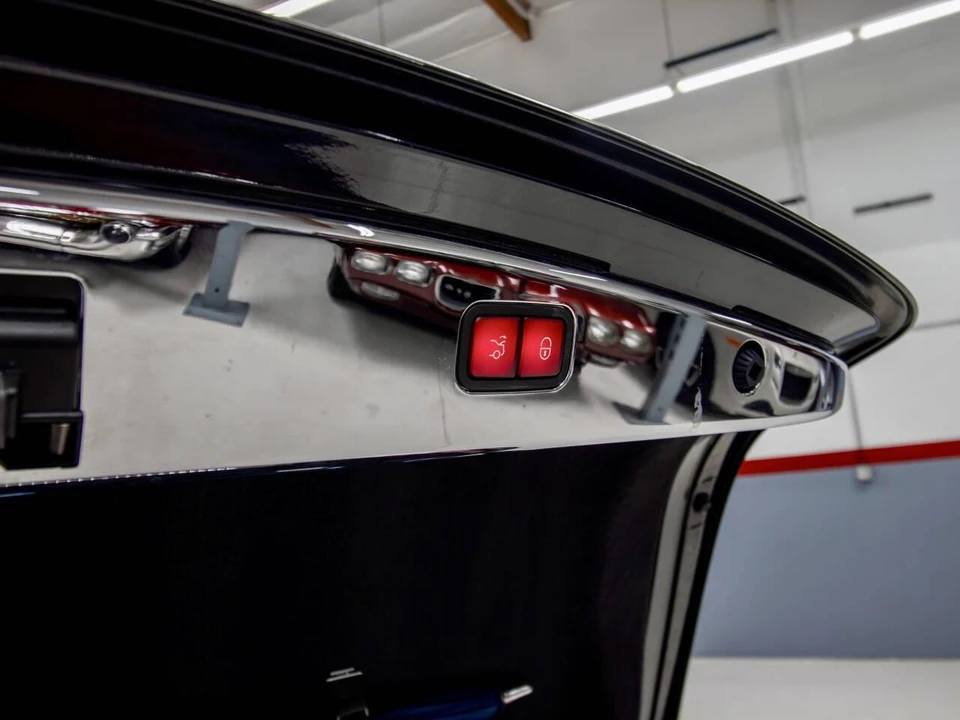2005 Maybach 57 - Image 18 of 31