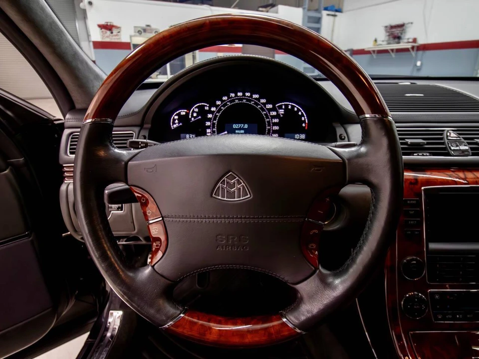 2005 Maybach 57 - Image 24 of 31
