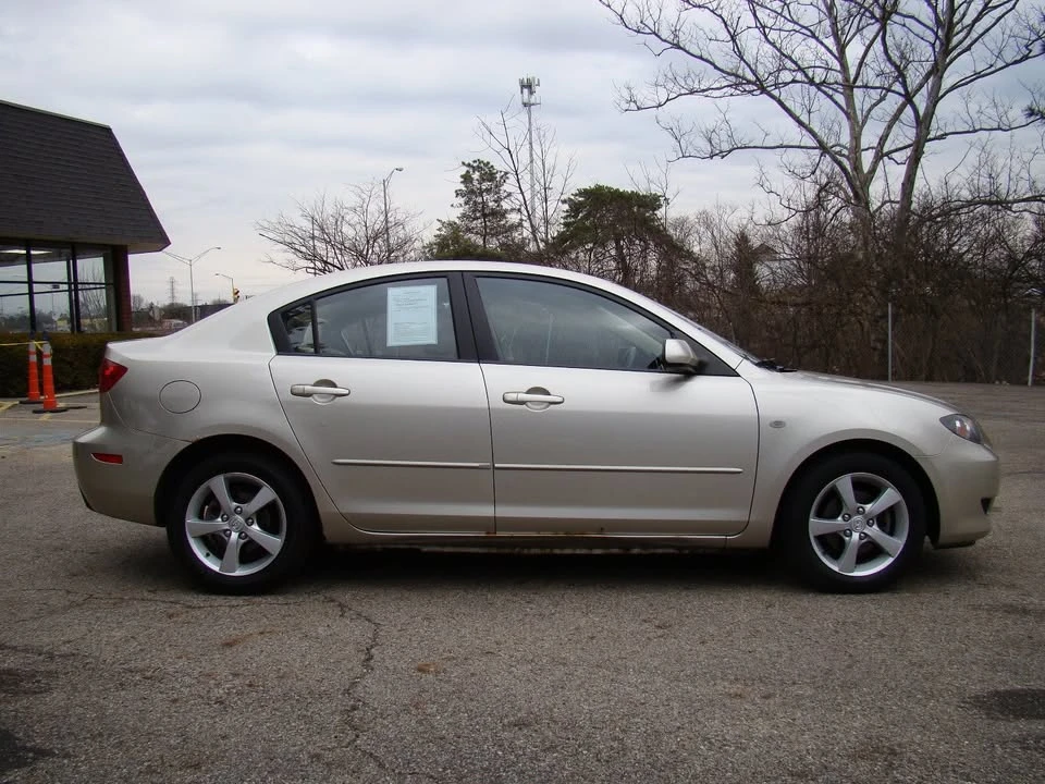 2005 Mazda Mazda 3 1st Gen - Image 6 of 18