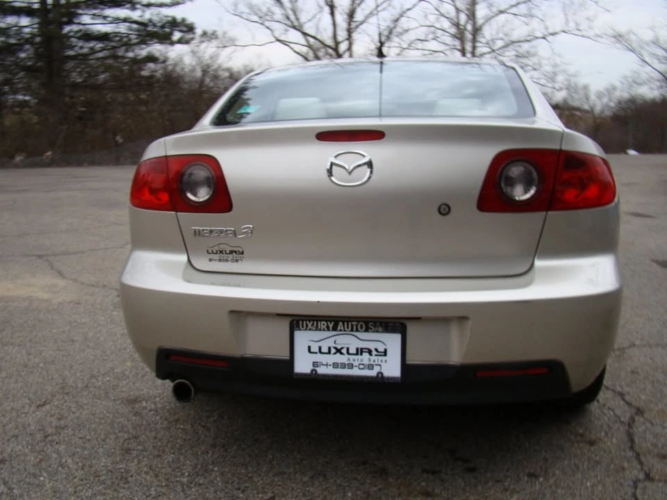 2005 Mazda Mazda 3 1st Gen - Image 9 of 18