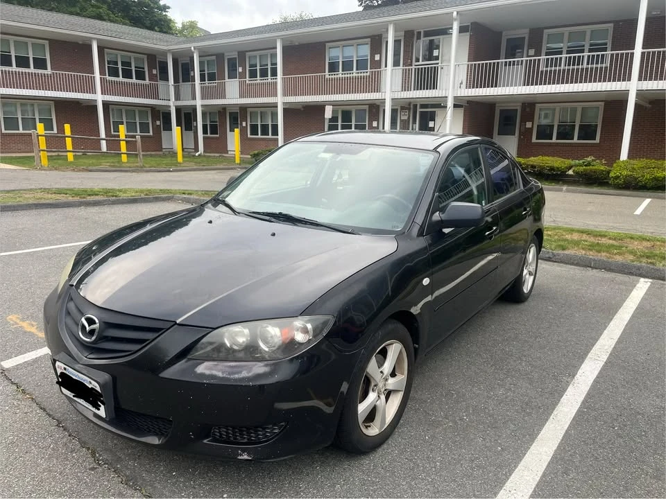 2005 Mazda Mazda 3 1st Gen - Image 3 of 10