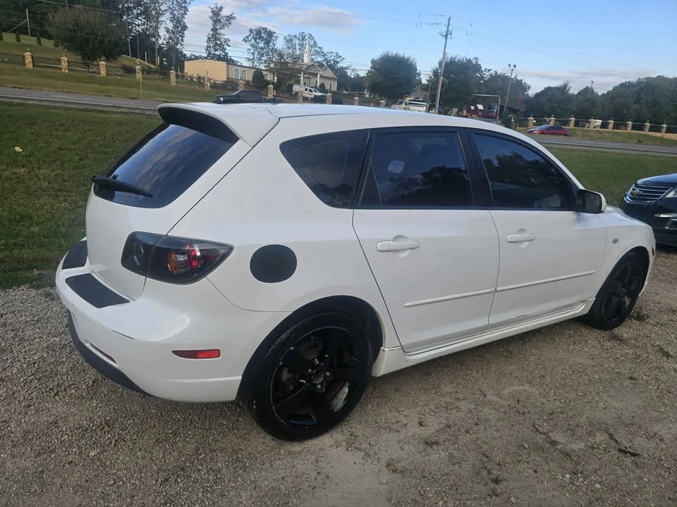 2005 Mazda Mazda 3 1st Gen - Image 4 of 9