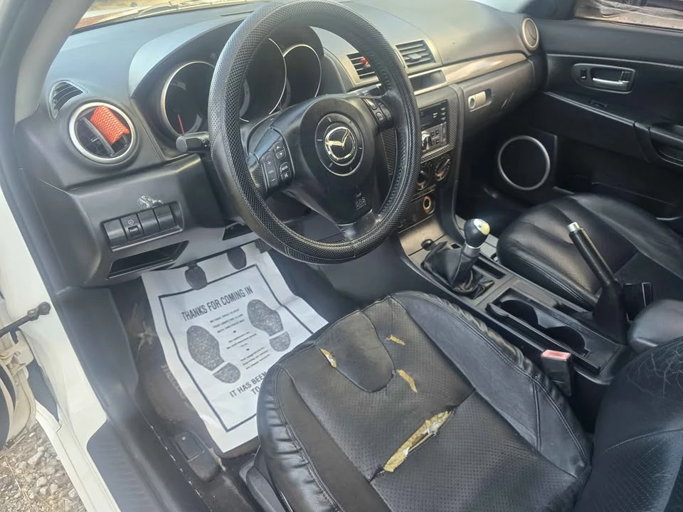 2005 Mazda Mazda 3 1st Gen - Image 6 of 9
