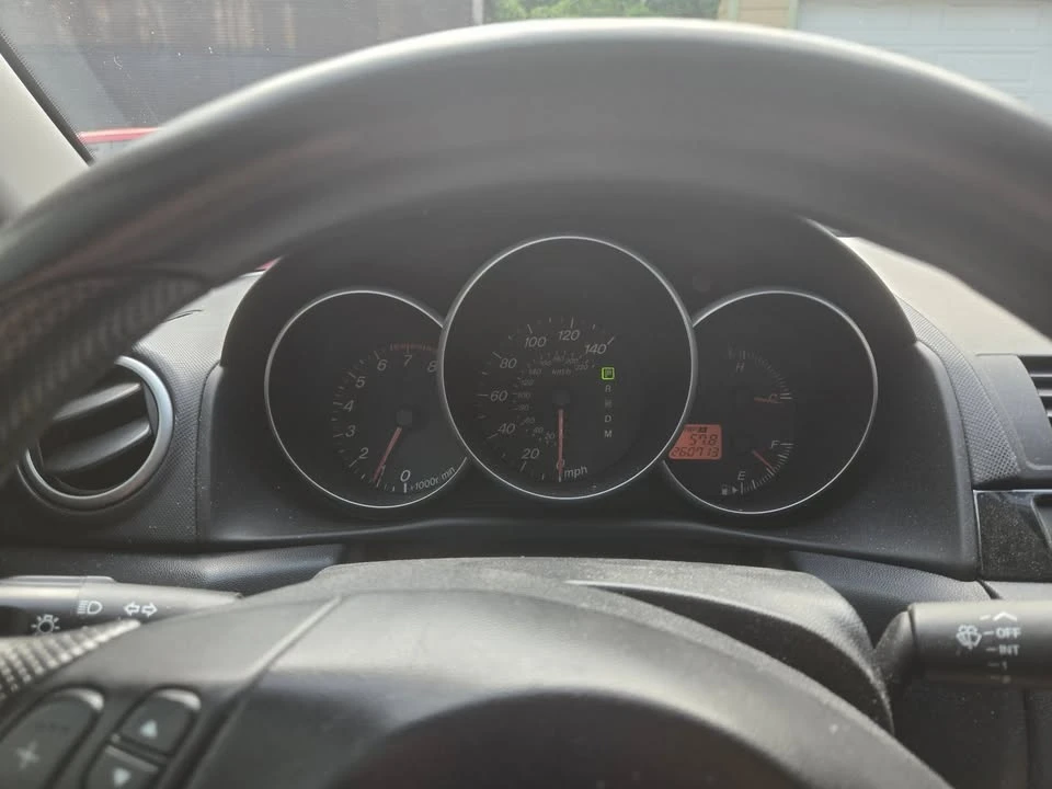 2005 Mazda Mazda 3 1st Gen - Image 9 of 13