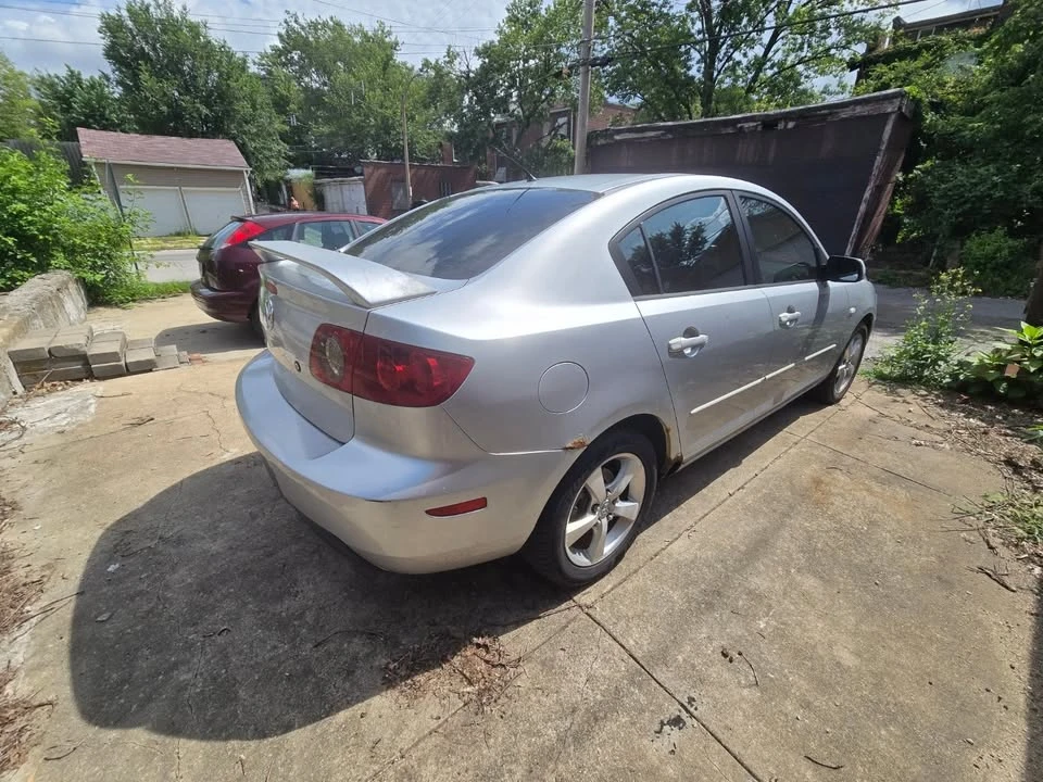 2005 Mazda Mazda 3 1st Gen - Image 3 of 13