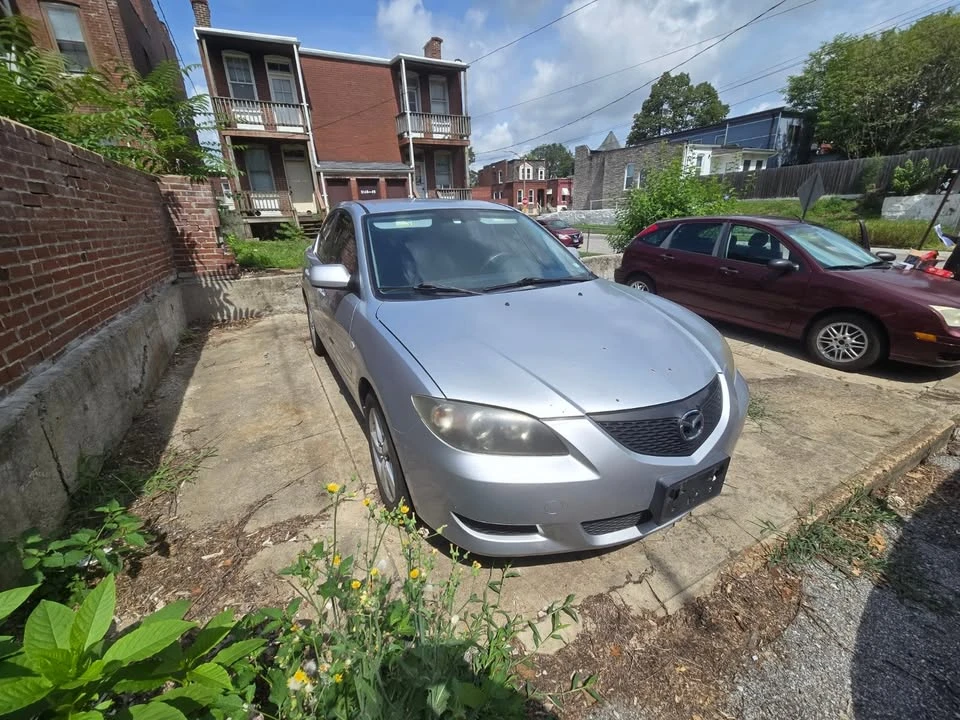 2005 Mazda Mazda 3 1st Gen - Image 4 of 13