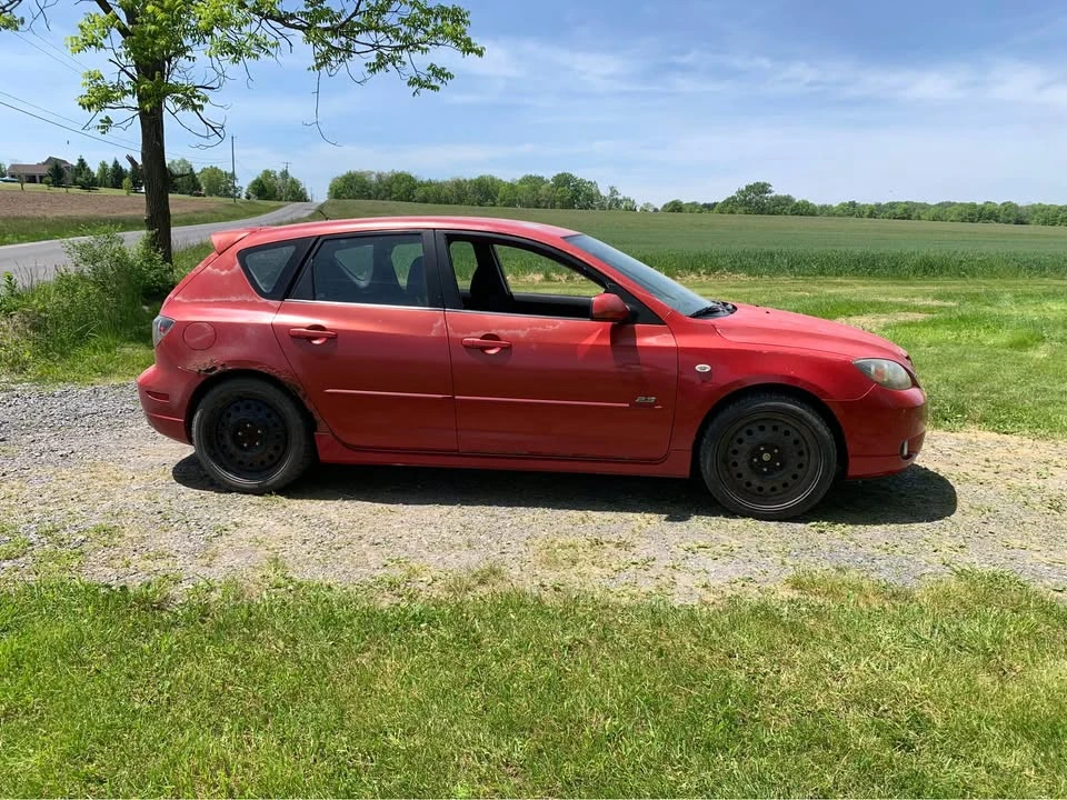 2005 Mazda Mazda 3 1st Gen - Image 5 of 9