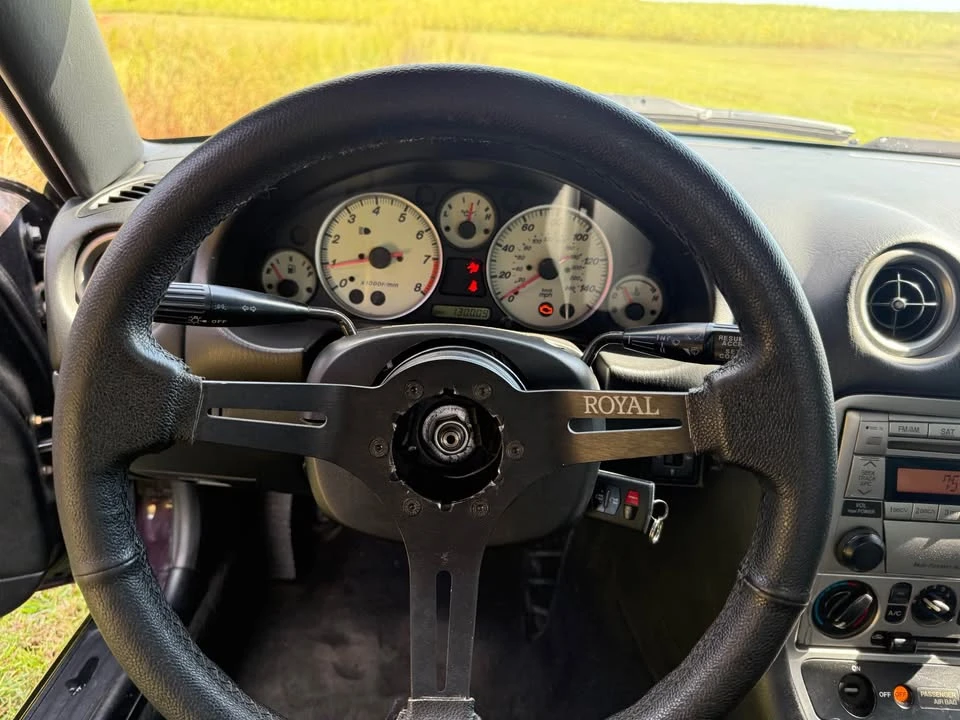 2005 Mazda NB MX-5 Miata - Image 4 of 7