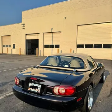 2005 Mazda MX-5 Miata RF Club Convertible 2D