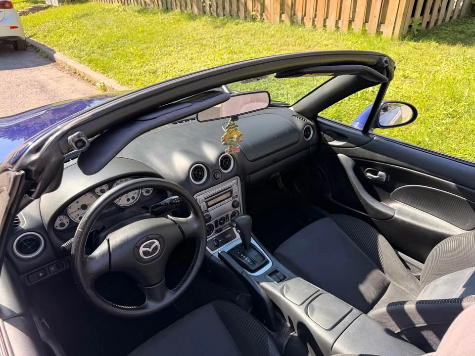 2005 Mazda NB MX-5 Miata - Image 5 of 19