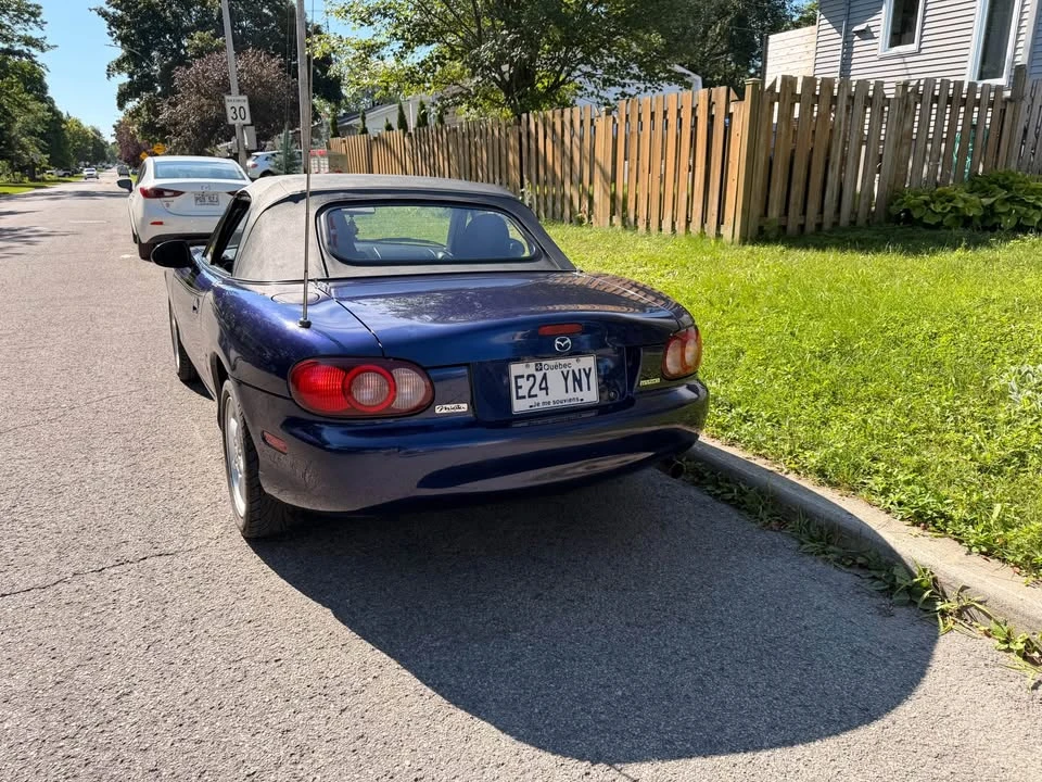 2005 Mazda NB MX-5 Miata - Image 3 of 19