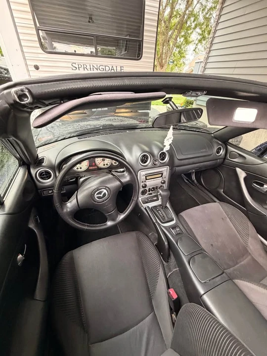 2005 Mazda NB MX-5 Miata - Image 3 of 5