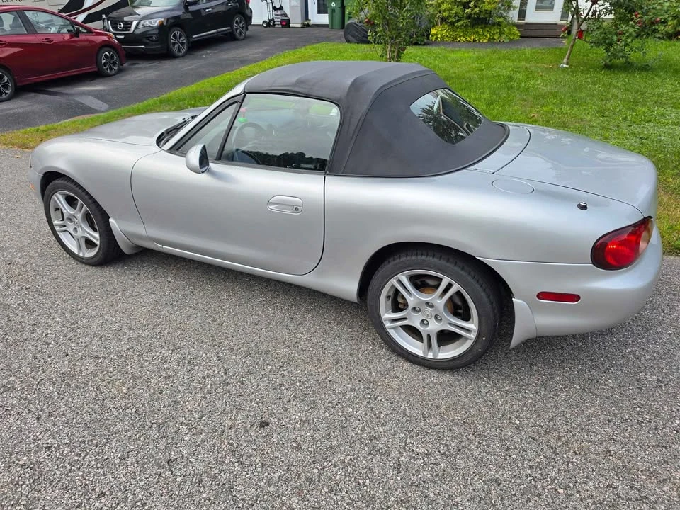 2005 Mazda NB MX-5 Miata - Image 3 of 6