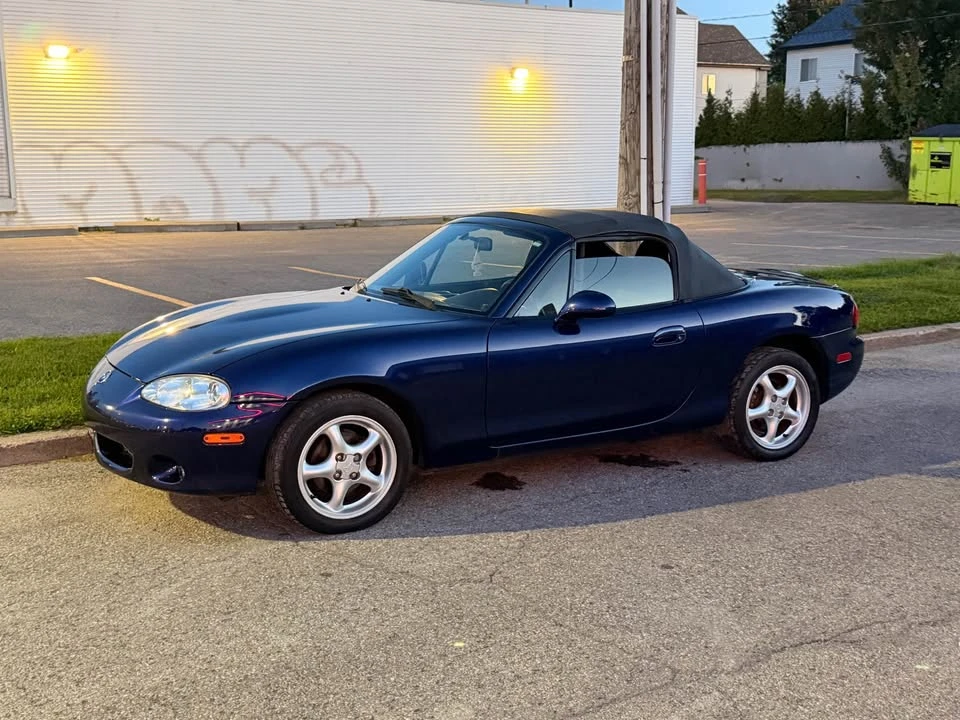 2005 Mazda NB MX-5 Miata - Image 2 of 5