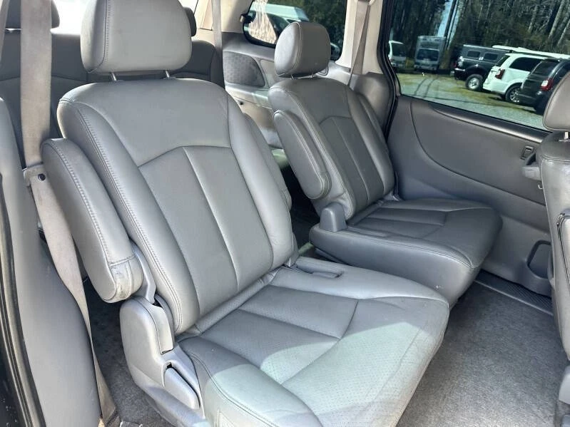 2005 Mazda MPV 2nd Gen - Image 18 of 21