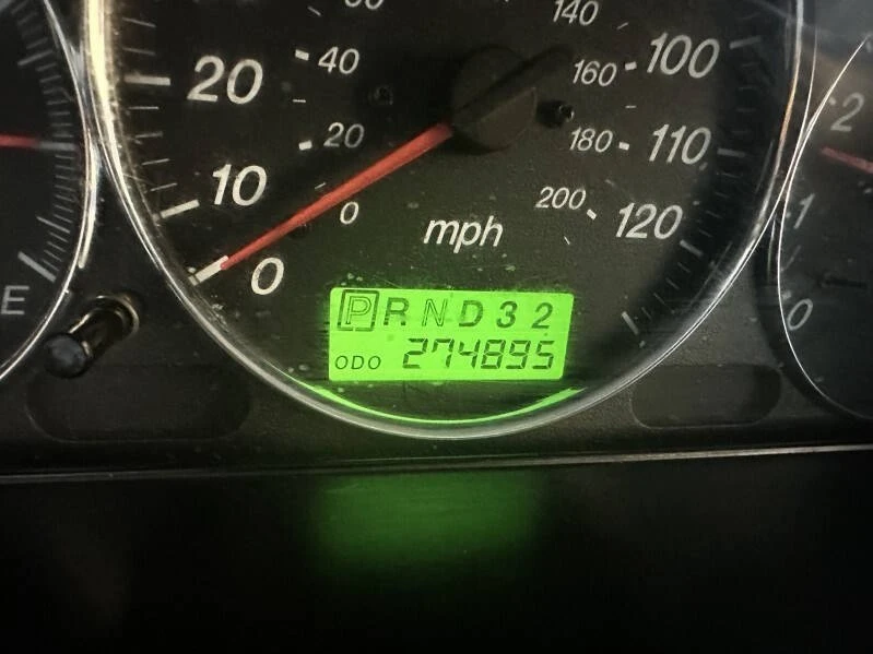 2005 Mazda MPV 2nd Gen - Image 3 of 21