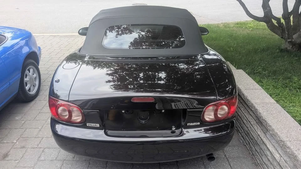 2005 Mazda NB MX-5 Miata - Image 3 of 20