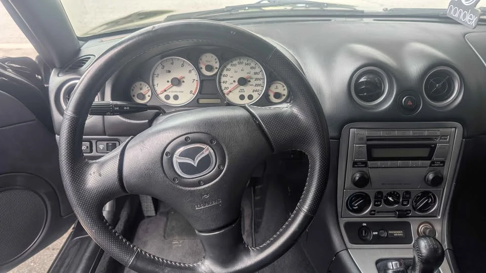 2005 Mazda NB MX-5 Miata - Image 5 of 20