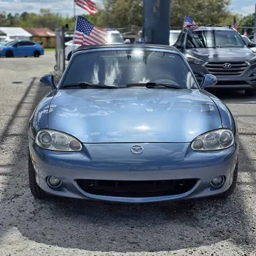 2005 Mazda MX-5 Convertible 2D