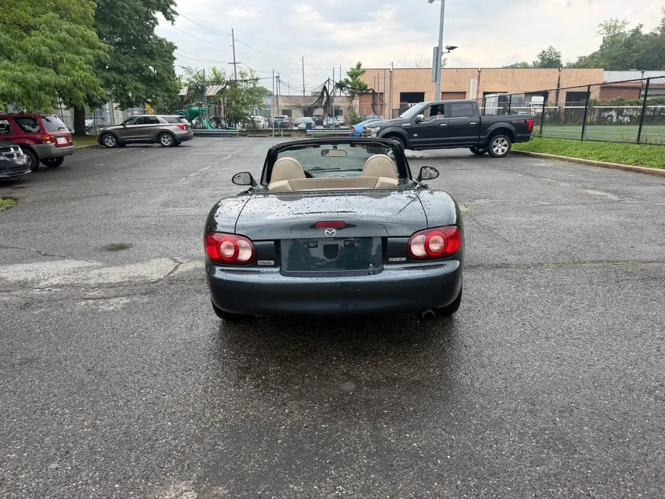 2005 Mazda NB MX-5 Miata - Image 5 of 15