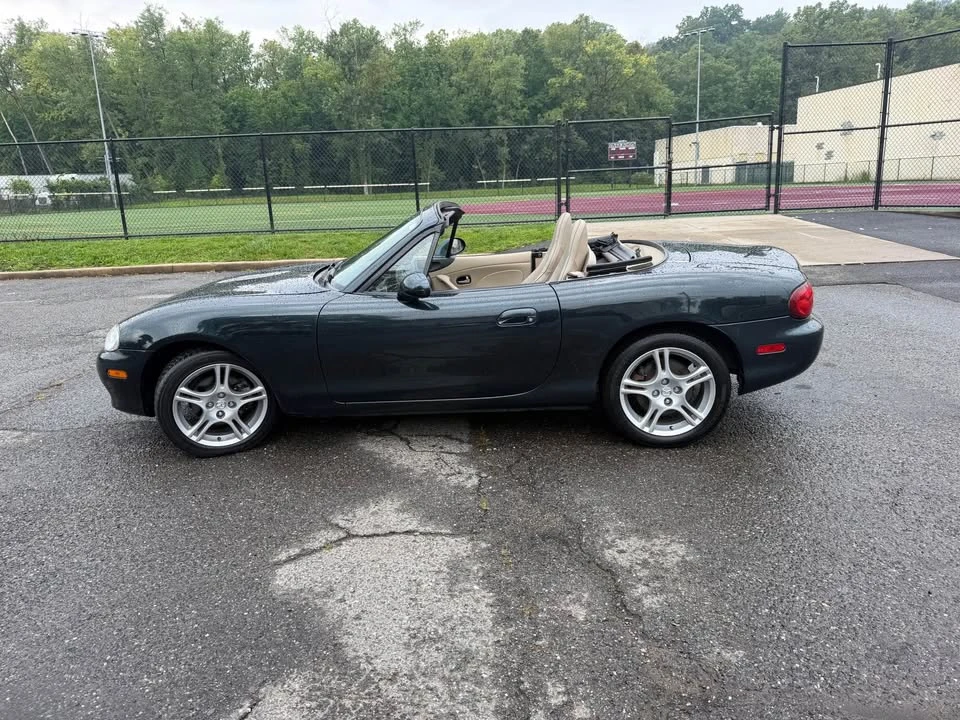 2005 Mazda NB MX-5 Miata - Image 3 of 15
