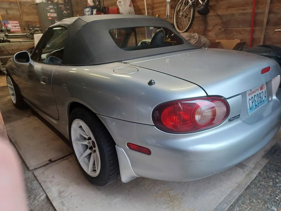 2005 Mazda NB MX-5 Miata - Image 3 of 6