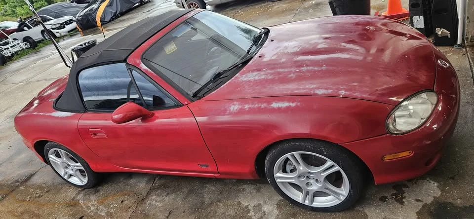 2005 Mazda NB MX-5 Miata - Image 4 of 10