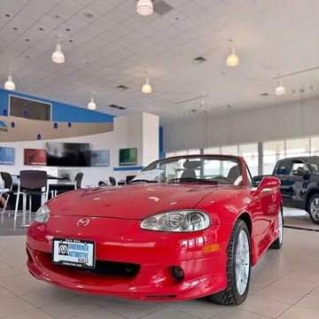 2005 Mazda MX-5 LS Convertible 2D