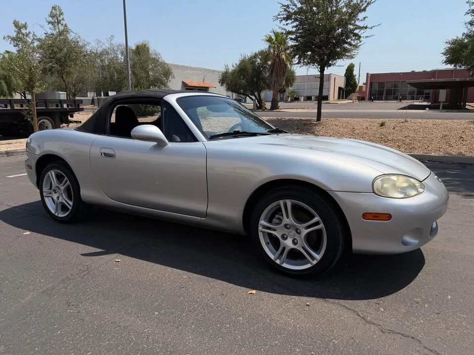 2005 Mazda NB MX-5 Miata - Image 8 of 18
