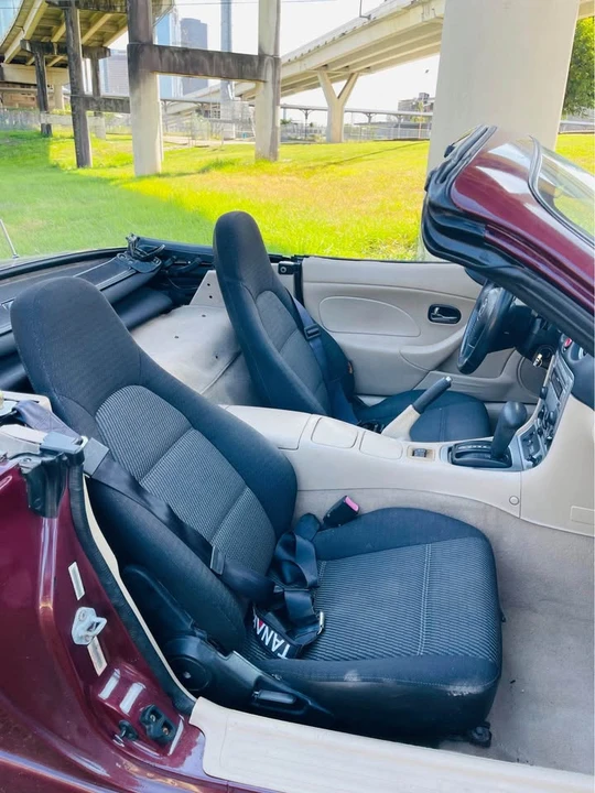 2005 Mazda NB MX-5 Miata - Image 7 of 8
