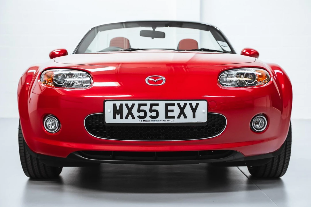 2005 Mazda NB MX-5 Miata - Image 2 of 31