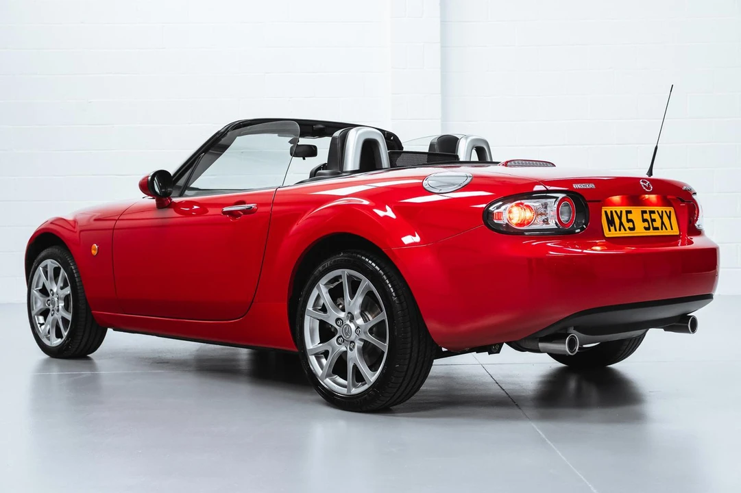 2005 Mazda NB MX-5 Miata - Image 7 of 31
